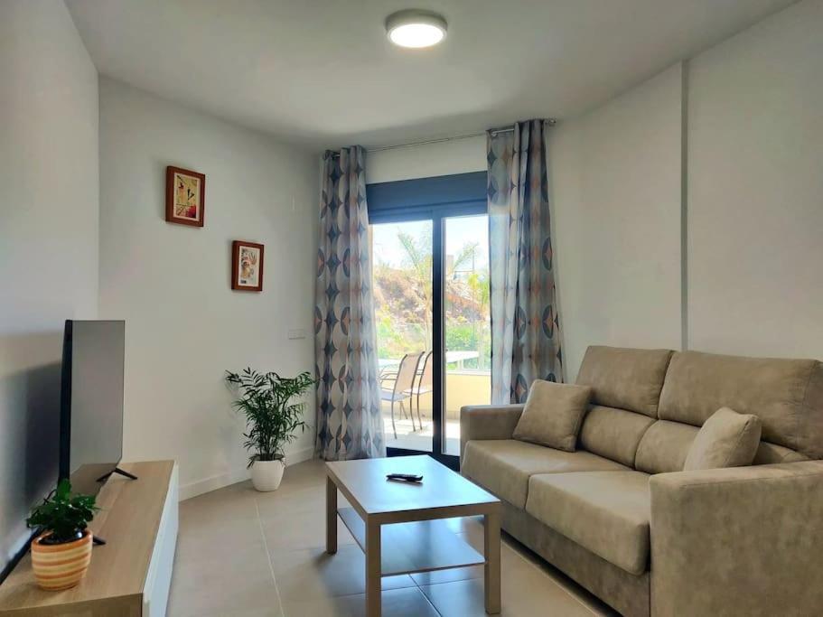 1º Linea De Playa Con Piscina Panoramica & Parking Apartment Malaga