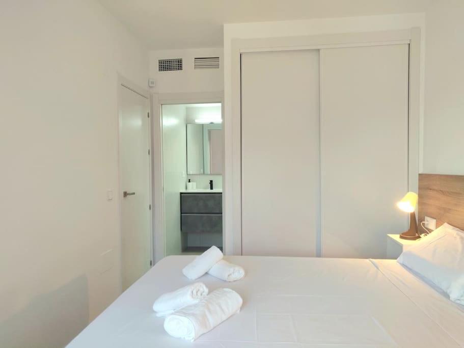 Apartment 1º Linea De Playa Con Piscina Panoramica & Parking